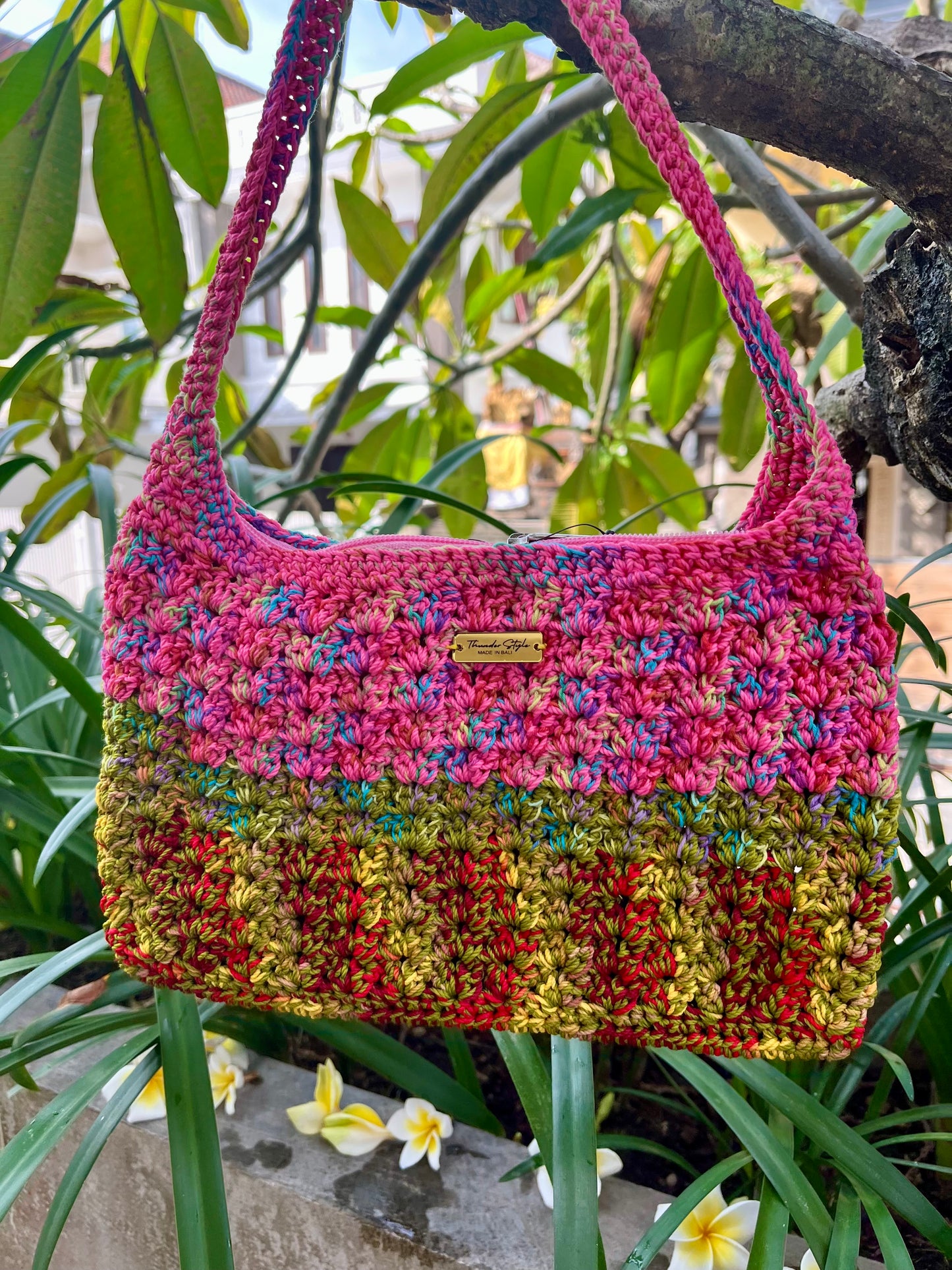 🌺 Tropical Sunset Crochet Shoulder Bag